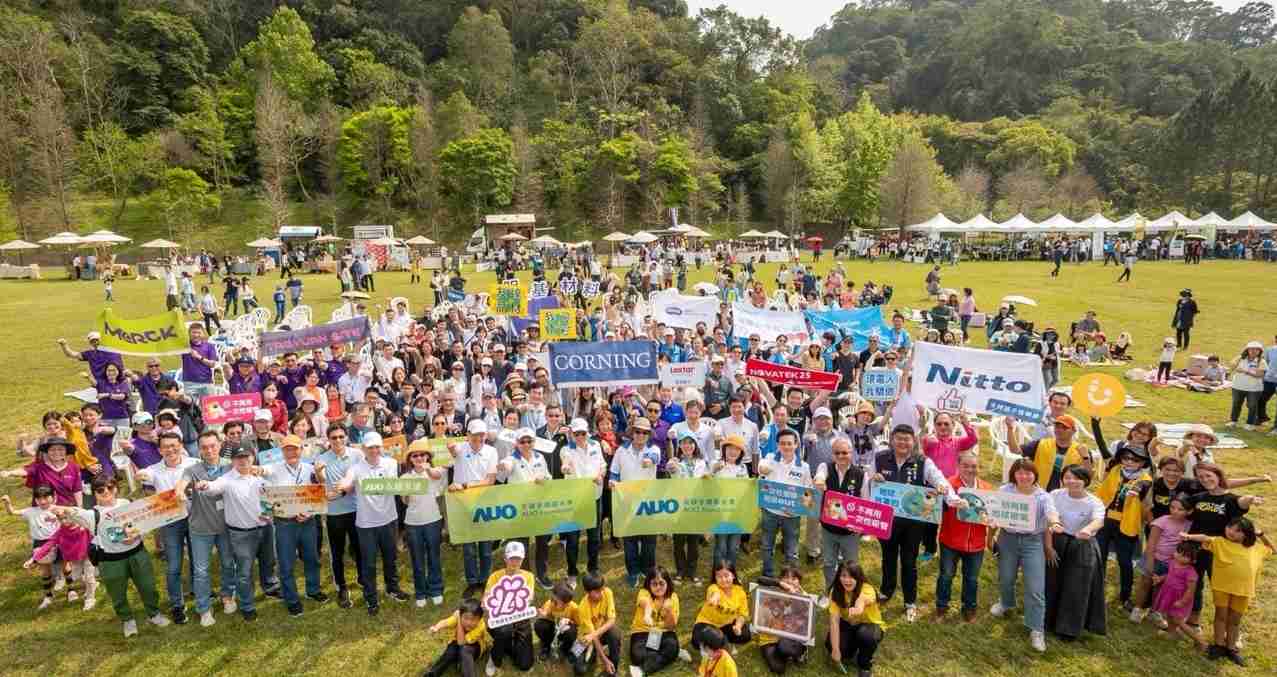 糖果派对致力永续平衡发展，，，，第14年入选DJSI世界指数成分股（DJSI World），，在全球顶尖电子设备仪器组件产业展现卓越的永续竞争力，，，获国际指数肯定